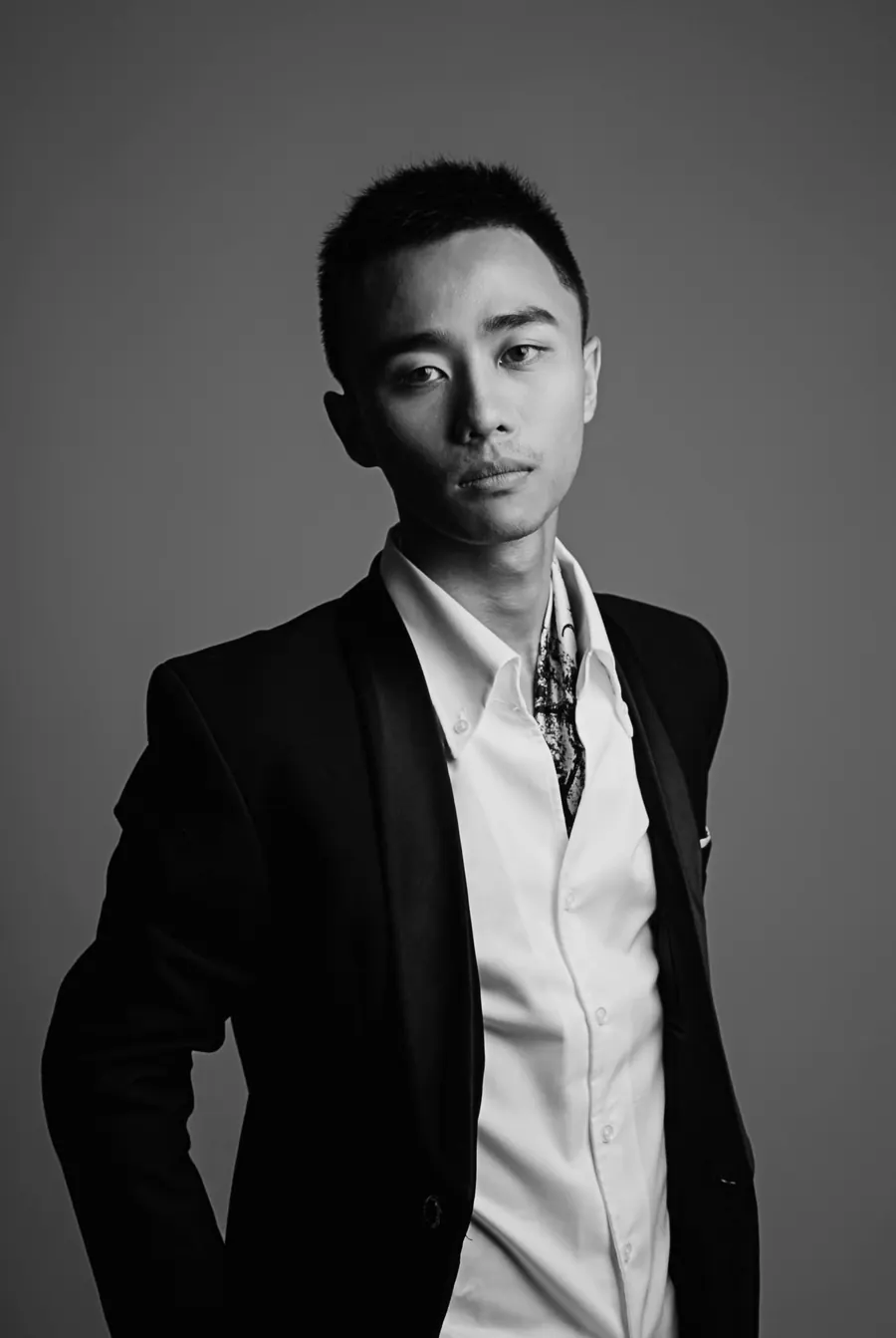 Black and white source portrait used to develop the Vantage fragrance campaign